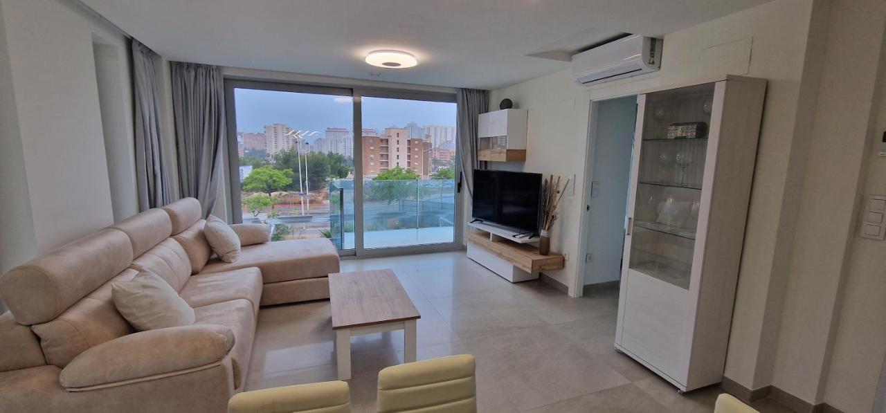 Apartamentos Oasis De La Cala ฟีเนสตรัต ภายนอก รูปภาพ