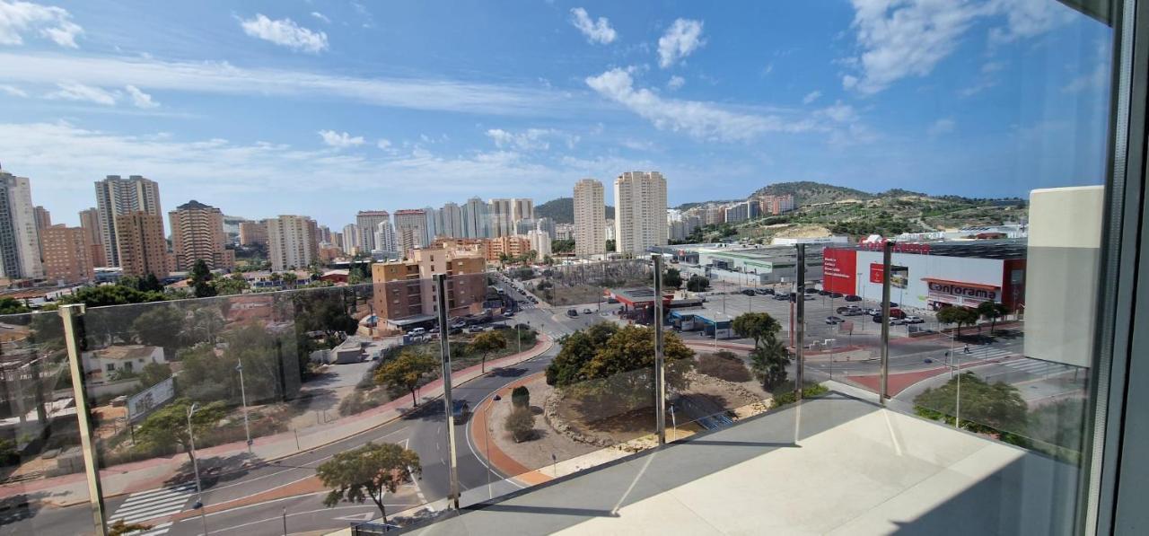 Apartamentos Oasis De La Cala ฟีเนสตรัต ภายนอก รูปภาพ