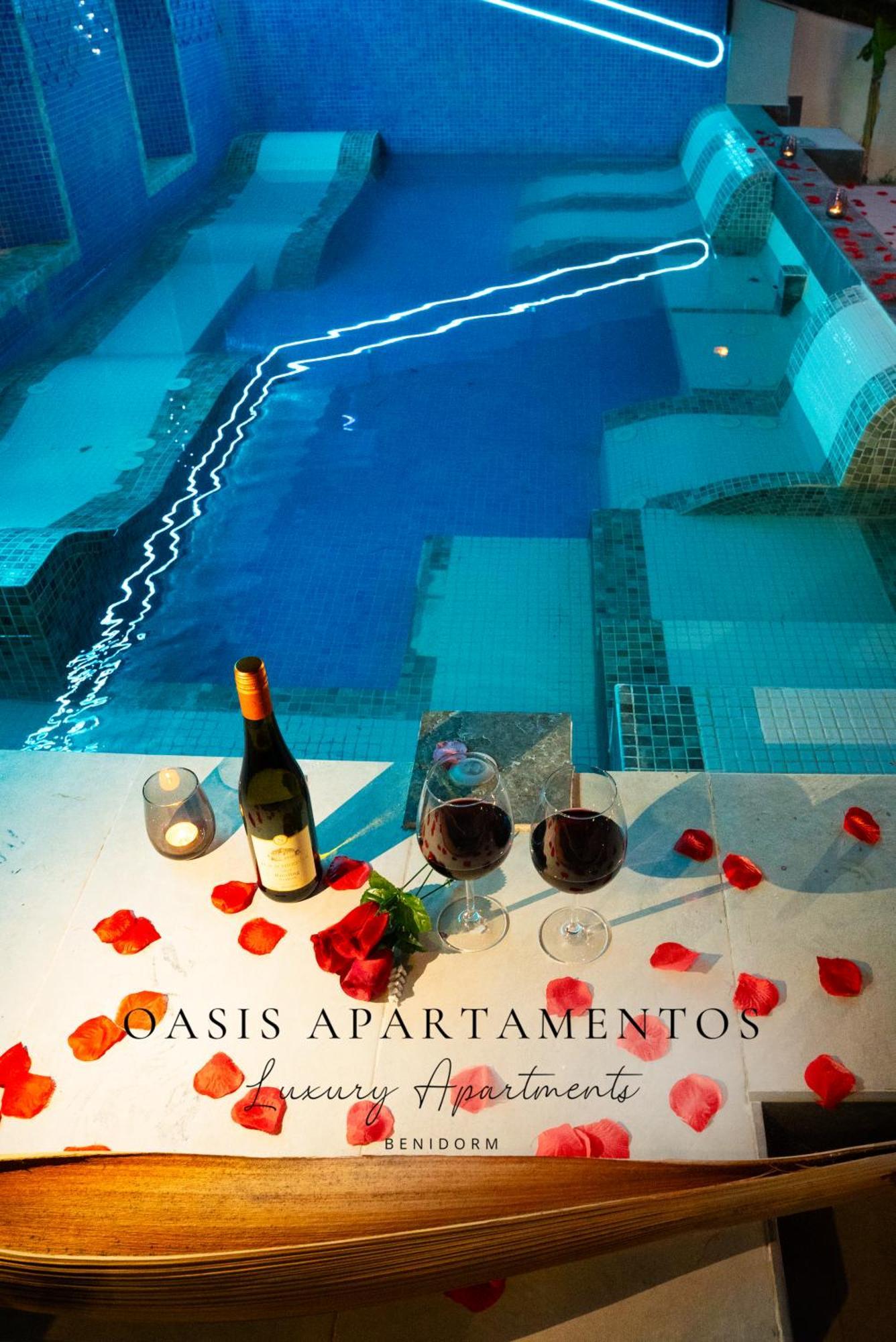 Apartamentos Oasis De La Cala ฟีเนสตรัต ภายนอก รูปภาพ