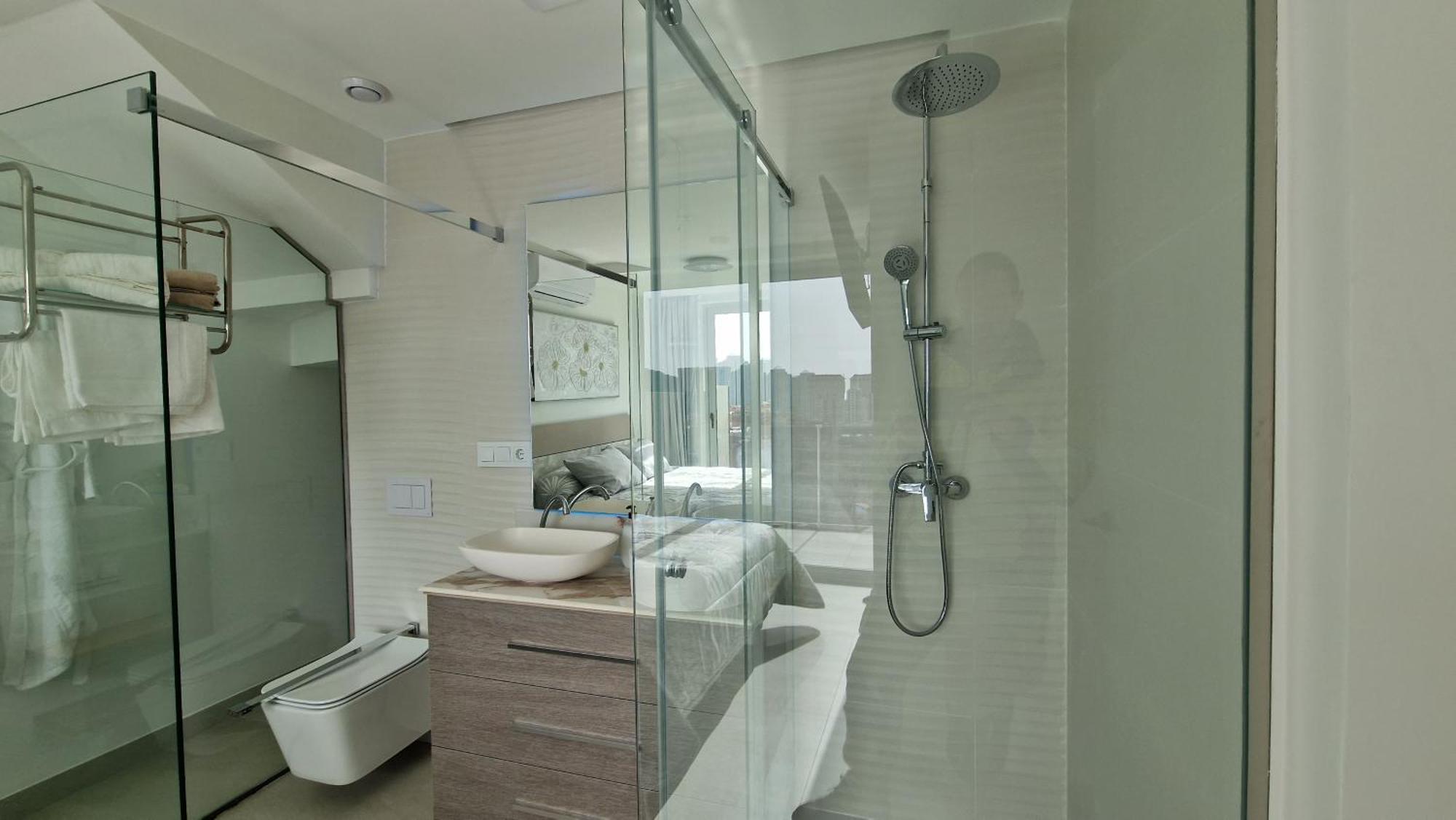 Apartamentos Oasis De La Cala ฟีเนสตรัต ภายนอก รูปภาพ